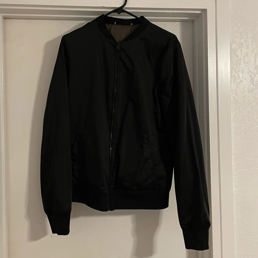 Blanc Noir reversible bomber jacket